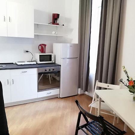 Studio Piata Amzei NR.1  Bucureşti Exterior foto